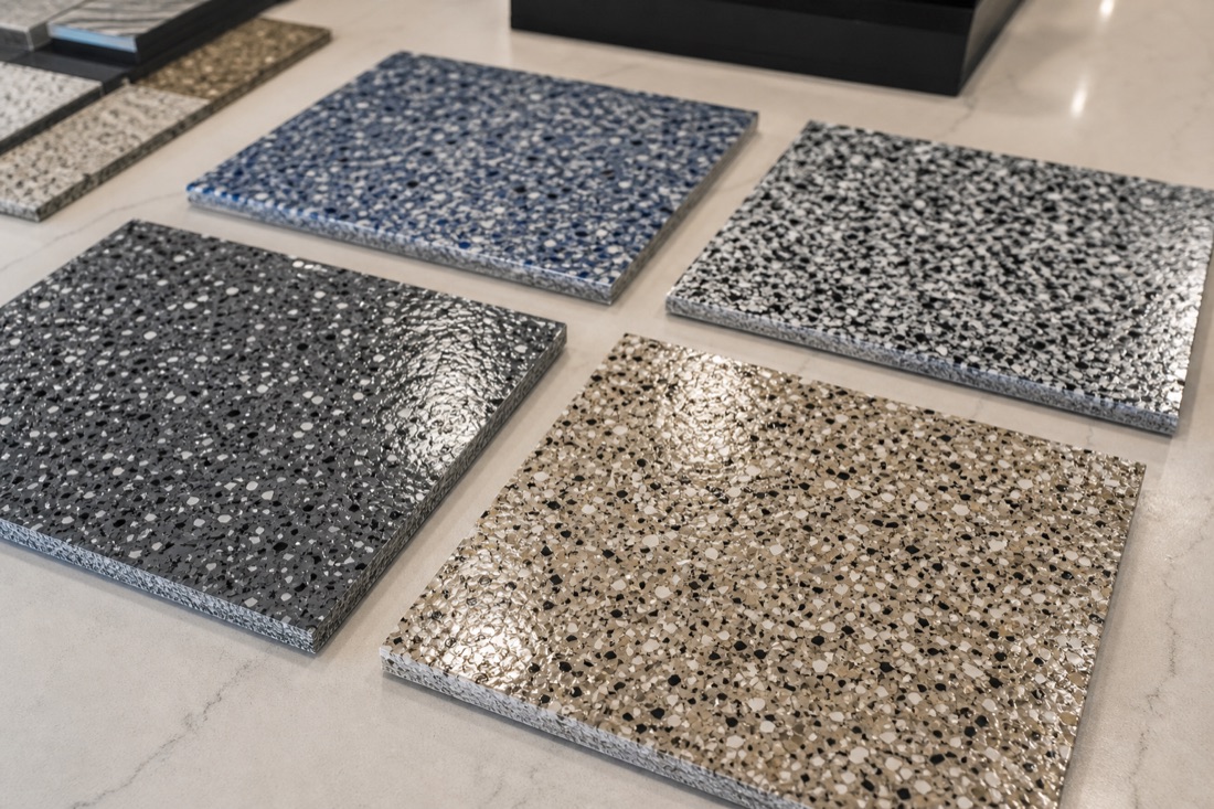 Flake colour sample boards in several blends